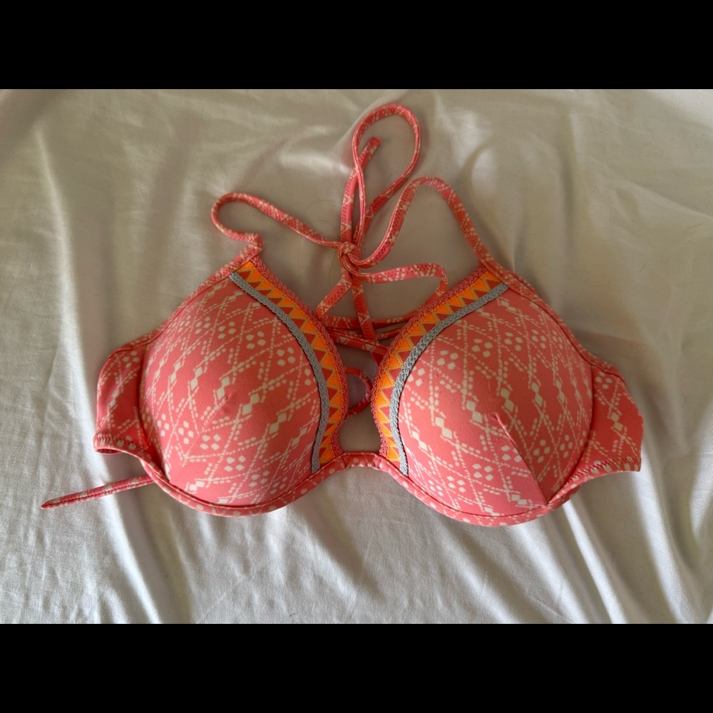 Victoria’s Secret Bikini Top
